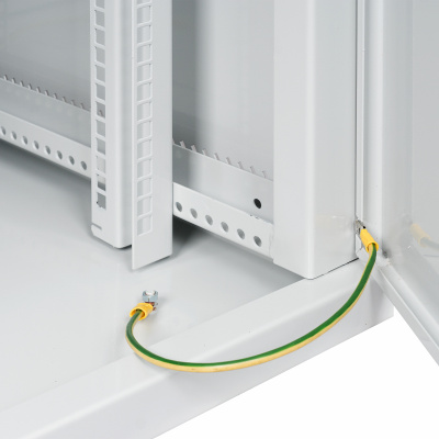 Настенный телекоммуникационный разборный шкаф 19, 600х350, 6U с перфорированной дверцей