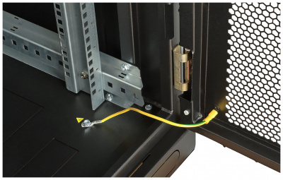 Шкаф телекоммуникационный напольный 19", 24U(800x1000), ШТ-НП-М-24U-800-1000-П-Ч, передняя дверь перфорация, черный ССД